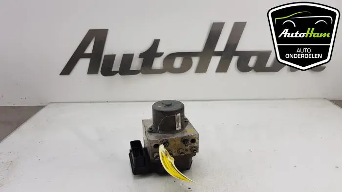 ABS Pomp Ford S-Max