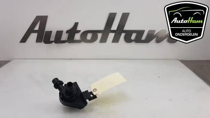 Extra waterpomp BMW M5
