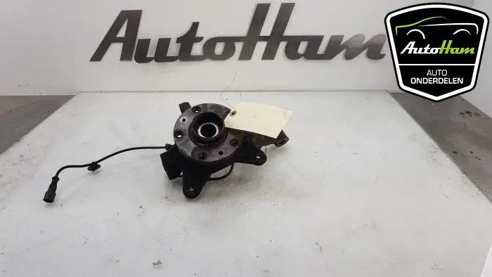 Fusee rechts-voor Renault Kangoo
