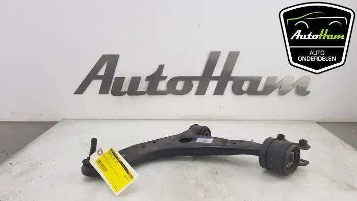 Draagarm links-voor Volvo V50