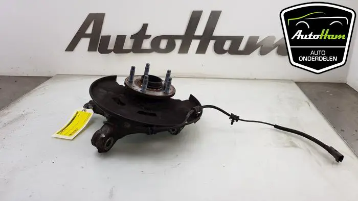 Fusee rechts-voor Opel Astra