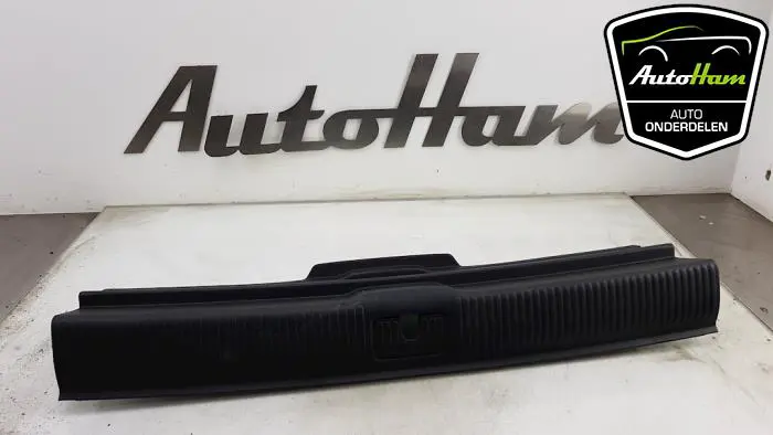 Afdekking slotvanger achter Audi A3