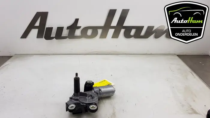 Ruitenwissermotor achter Volkswagen Golf
