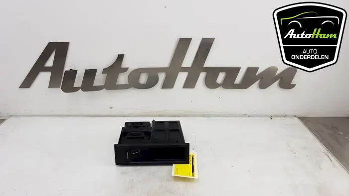 Regelunit Multi Media Volkswagen Scirocco