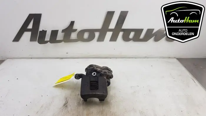 Remklauw (Tang) links-achter Audi Q3