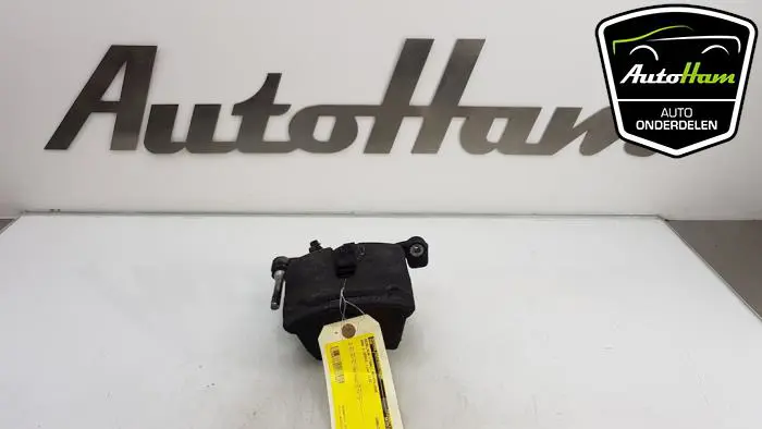 Remklauw (Tang) rechts-voor BMW 2-Serie