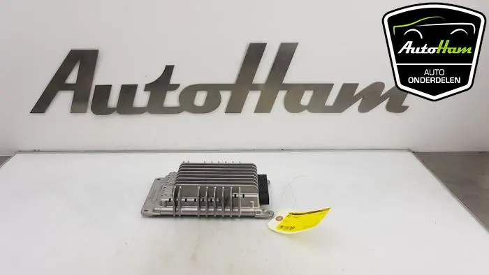Radio versterker Audi TT