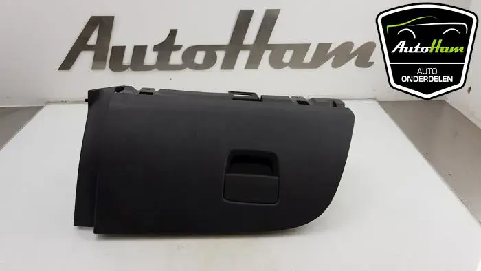 Dashboardkastje Opel Adam
