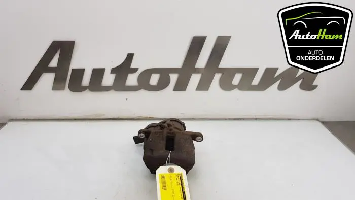 Remklauw (Tang) rechts-achter Audi A4