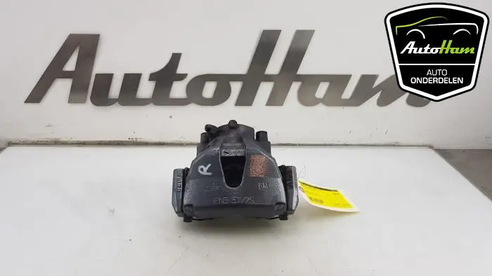 Remklauw (Tang) rechts-voor Opel Corsa