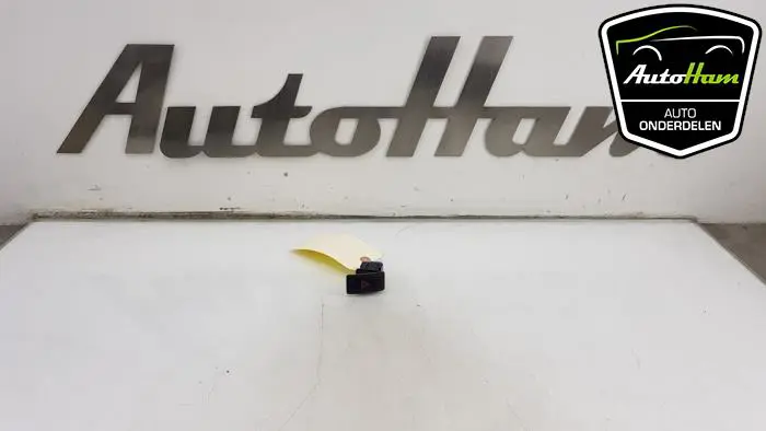 Paniekverlichtings Schakelaar Mitsubishi Mirage