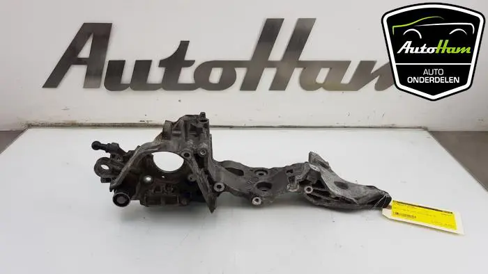 Dynamosteun boven Volkswagen Passat