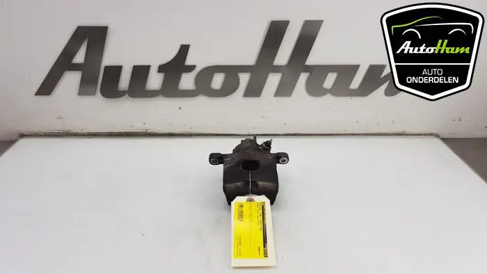 Remklauw (Tang) links-voor Suzuki Alto