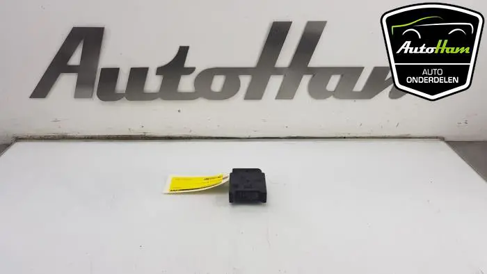 Brandstofpomp module Volkswagen Golf