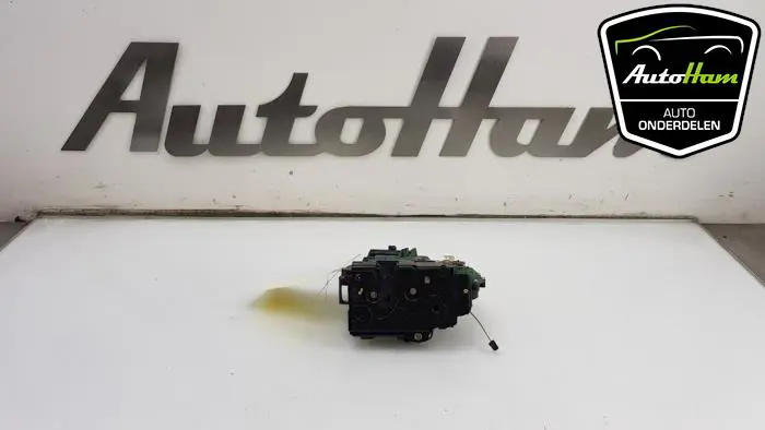 Deurslot Mechaniek 4Deurs rechts-voor Volkswagen Passat