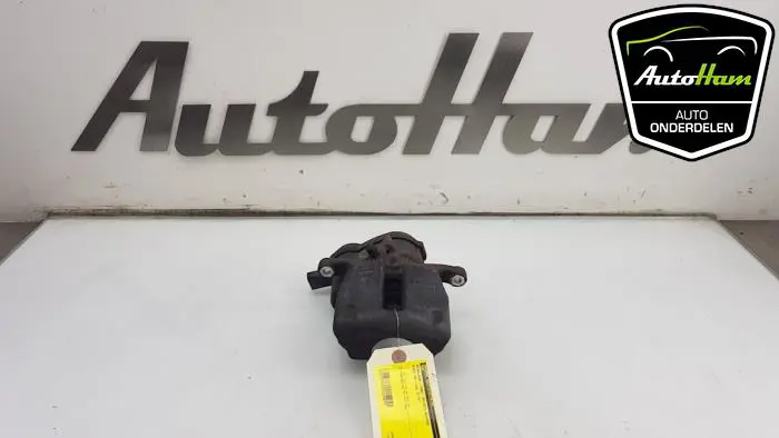Remklauw (Tang) rechts-achter Audi A4