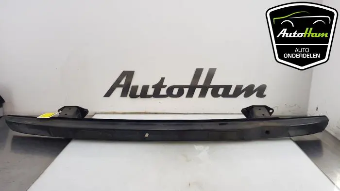 Bumperframe achter Mercedes B-Klasse