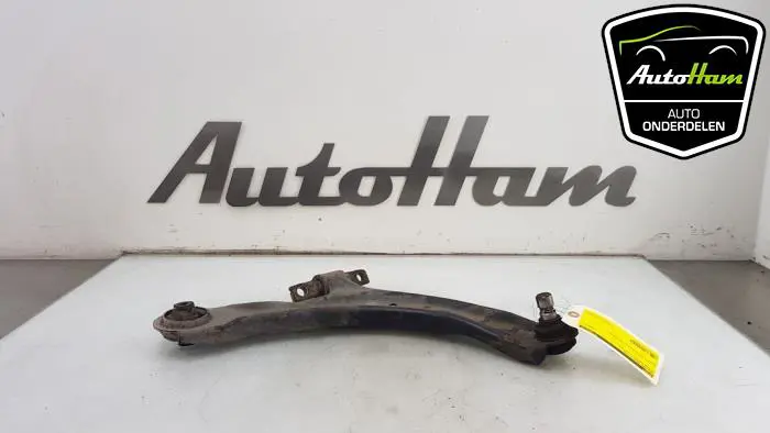 Draagarm rechts-voor Nissan Qashqai+2