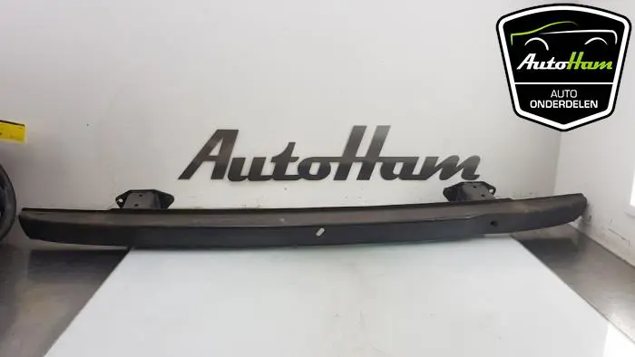 Bumperframe achter Mercedes B-Klasse