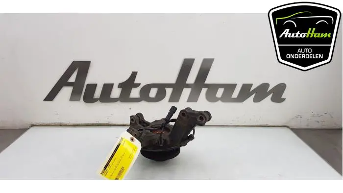Fusee rechts-voor Renault Clio