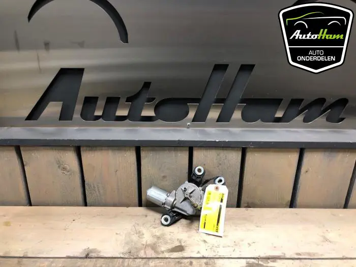 Ruitenwissermotor achter Volkswagen Polo