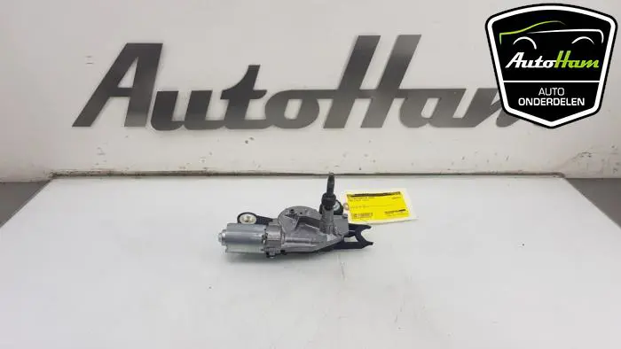 Ruitenwissermotor achter Ford Fiesta