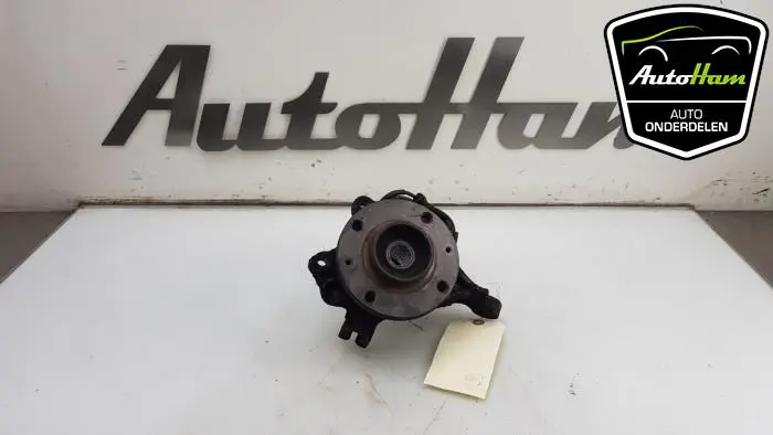 Fusee links-voor Peugeot 1007
