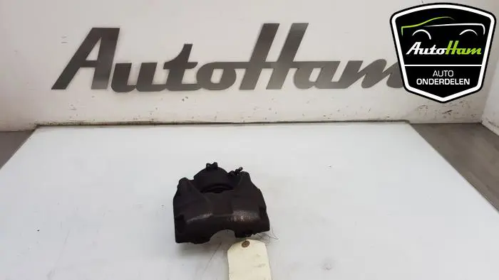 Remklauw (Tang) links-voor Dacia Dokker