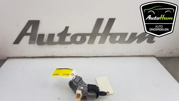 Kontaktslot+Sleutel Peugeot 108