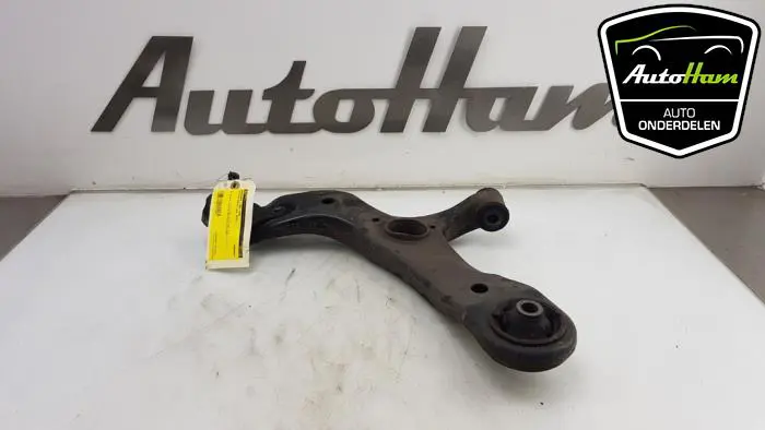 Draagarm links-voor Toyota Auris