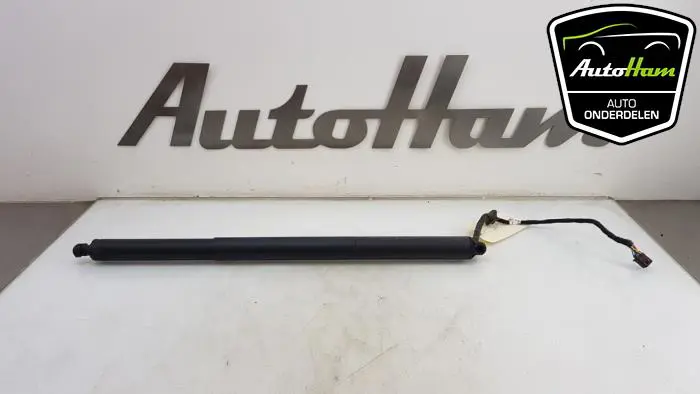 Achterklep motor Audi Q2