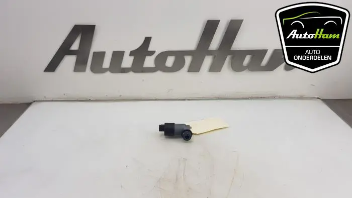 Ruitensproeierpomp voor Toyota Yaris