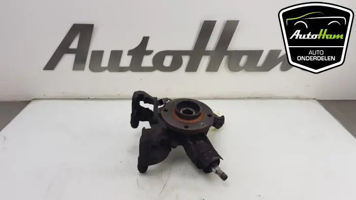 Fusee links-voor Citroen C4