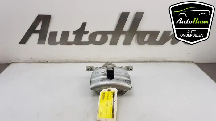 Remklauw (Tang) links-voor Audi Q2