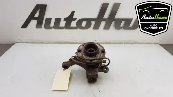 Fusee rechts-voor Nissan Micra