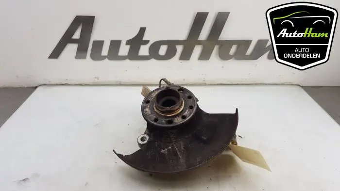 Fusee links-voor Opel Vectra
