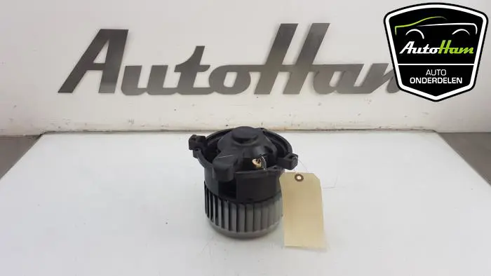 Kachel Ventilatiemotor Mitsubishi Colt