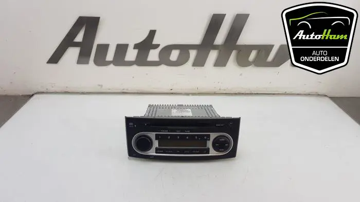Radio Mitsubishi Colt