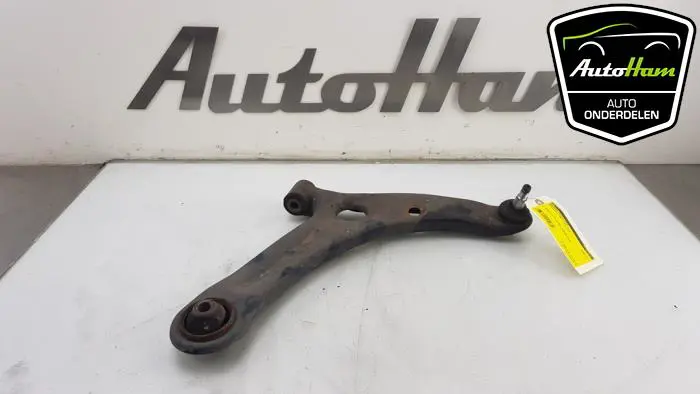 Draagarm rechts-voor Mitsubishi Colt
