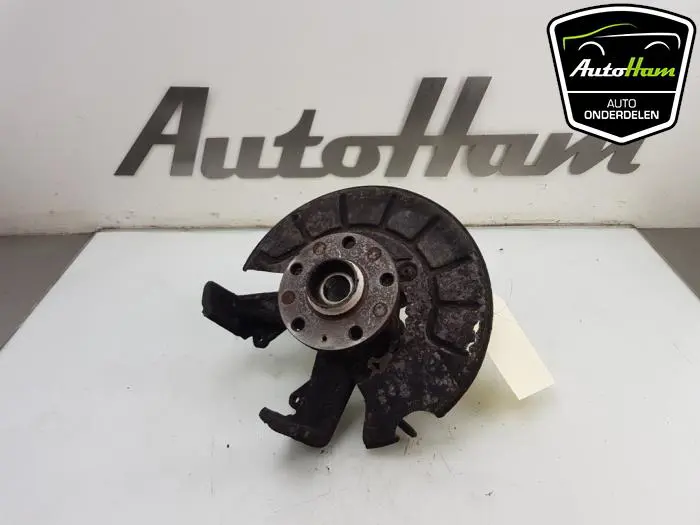 Fusee links-voor Volkswagen Golf
