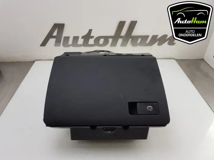 Dashboardkastje Volkswagen Passat
