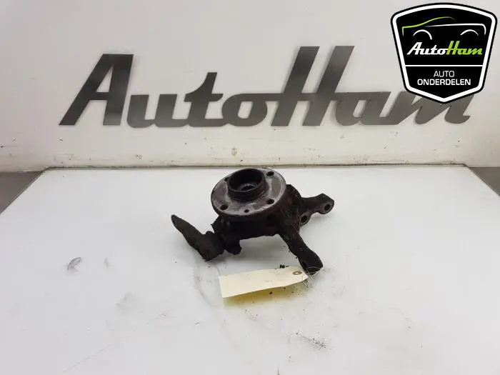 Fusee links-voor Renault Kangoo