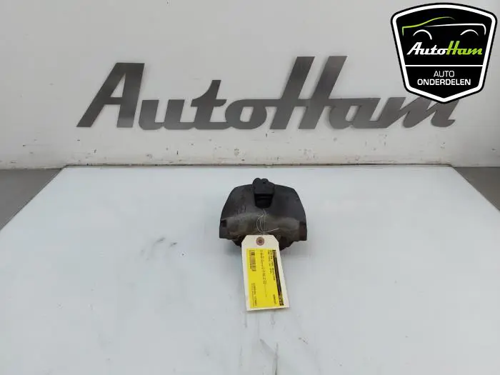 Remklauw (Tang) rechts-voor Ford Focus