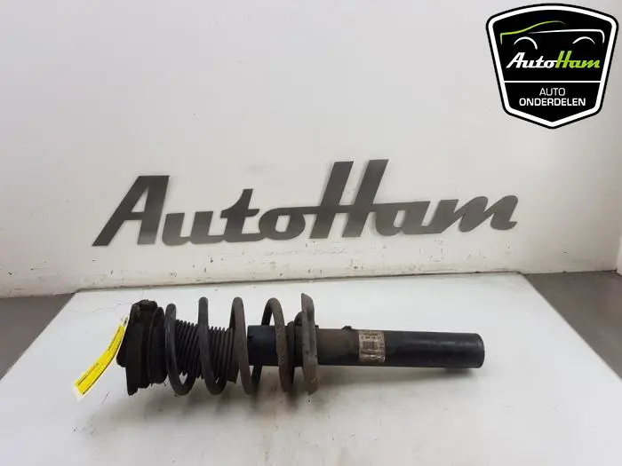 Schokdemper links-voor Audi A3