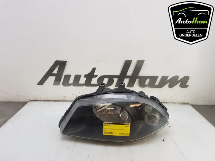 Koplamp links Seat Cordoba