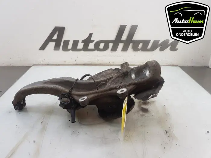 Fusee links-voor BMW 5-Serie
