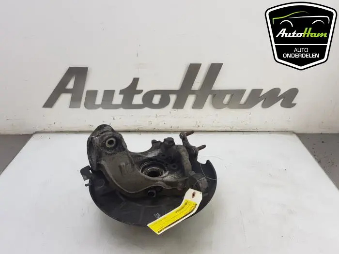 Fusee links-voor Volkswagen Passat