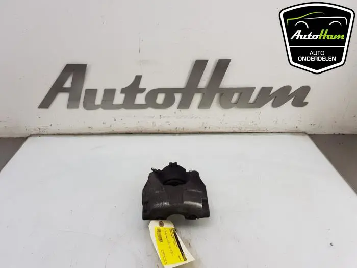 Remklauw (Tang) rechts-voor Renault Captur