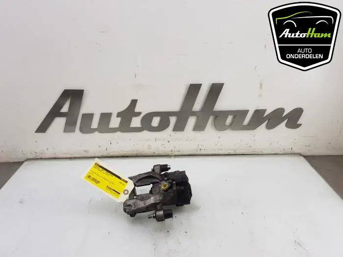 Remklauw (Tang) links-achter Skoda Superb