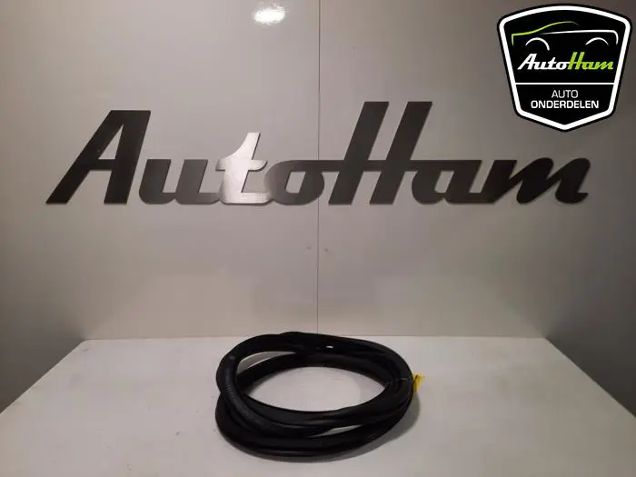Portierrubber 4Deurs links-achter Skoda Kamiq